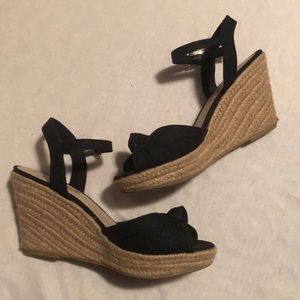 Black canvas wedges